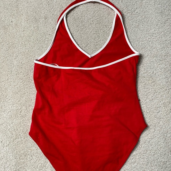 Body Suits - Picture 4 of 5